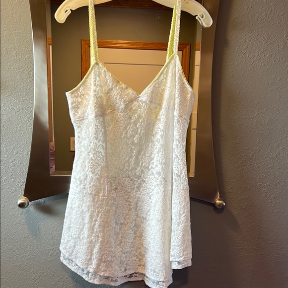 Free People Other - White Free People Intimately Lace Sleeveless Top size M